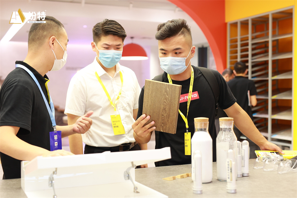 環(huán)保材料超新星，不一樣的紛特石晶slay全場！